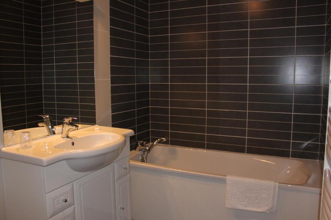 Photo of Others in Vereaux