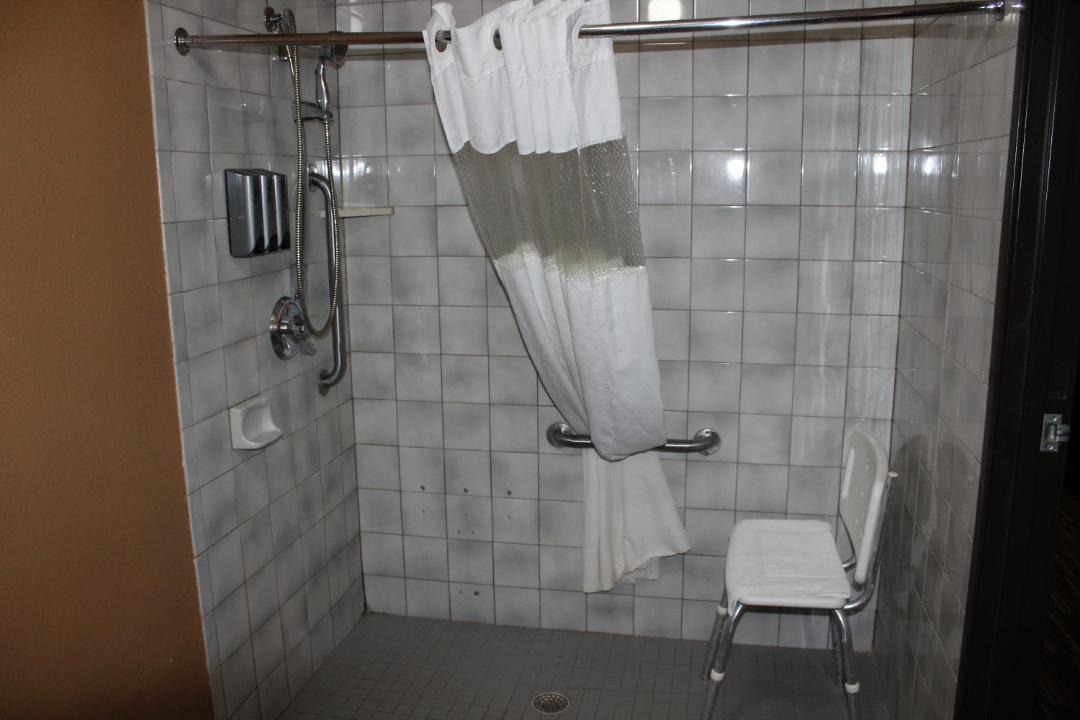 Photo of Bathroom in Maple Grove