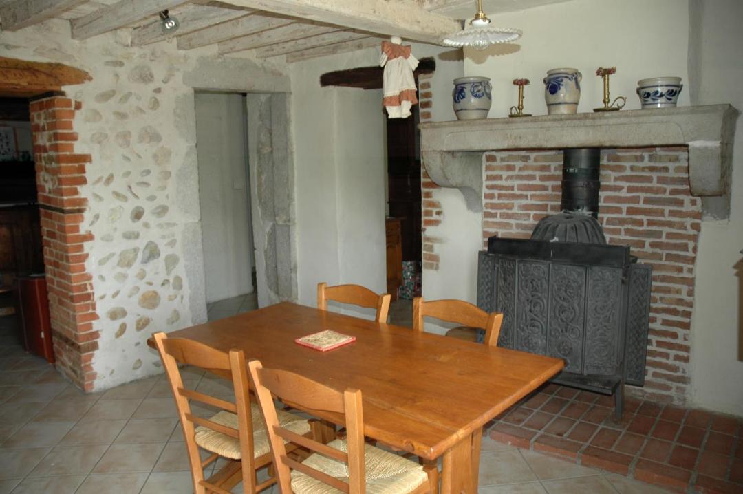 Photo of Kitchen in Ambronay