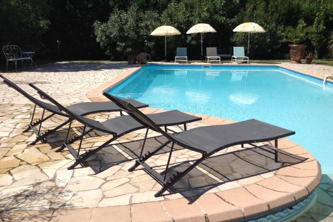 Photo of Others in Saint-Etienne-du-Gres