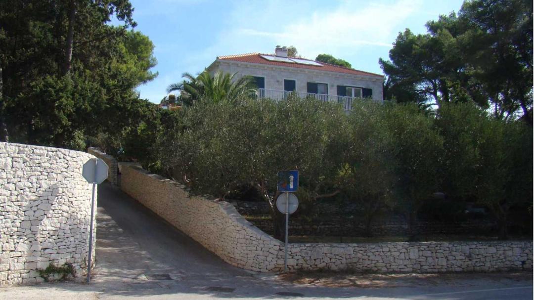 Photo of Buildings in Sumartin
