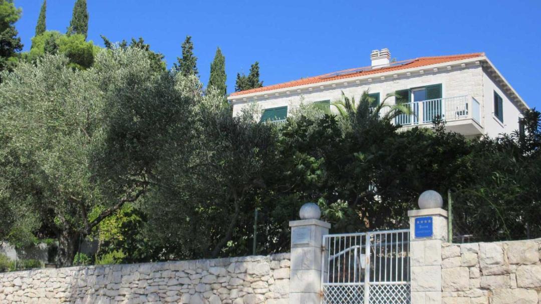 Photo of Buildings in Sumartin