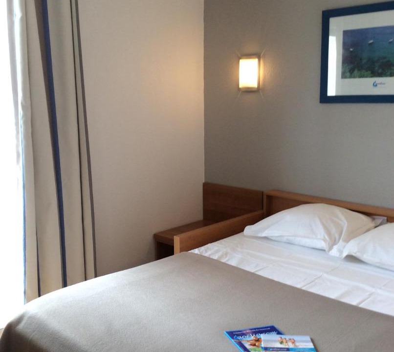 Photo of Bedroom in Gares
