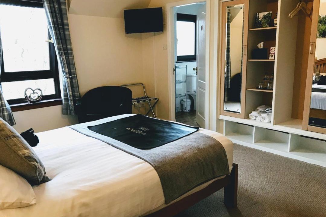 Photo of Others in Fort William