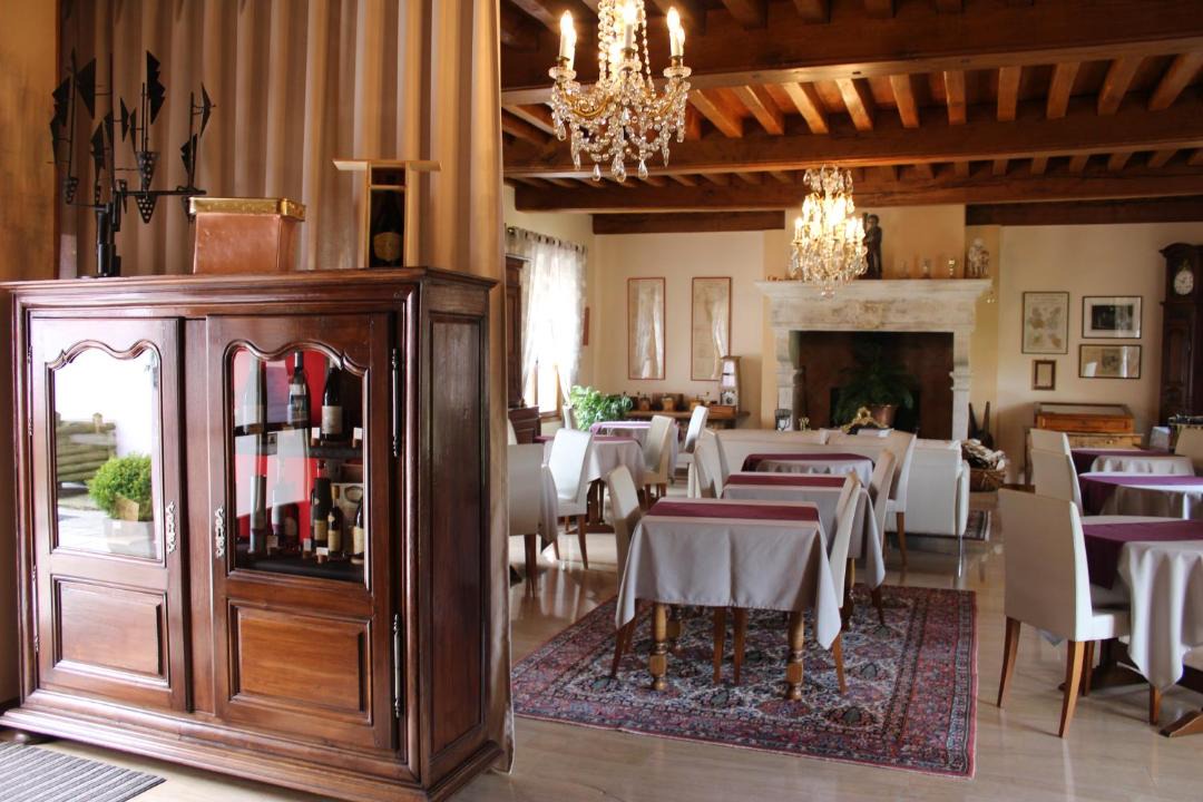 Photo of Others in Curtil-Vergy