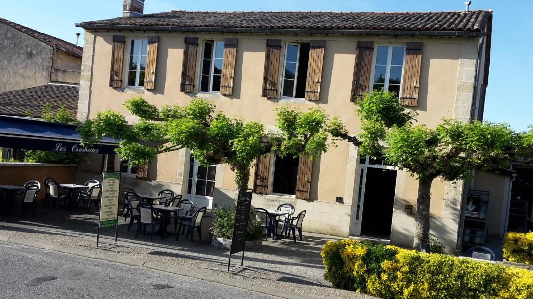 Photo of Others in Sauternes