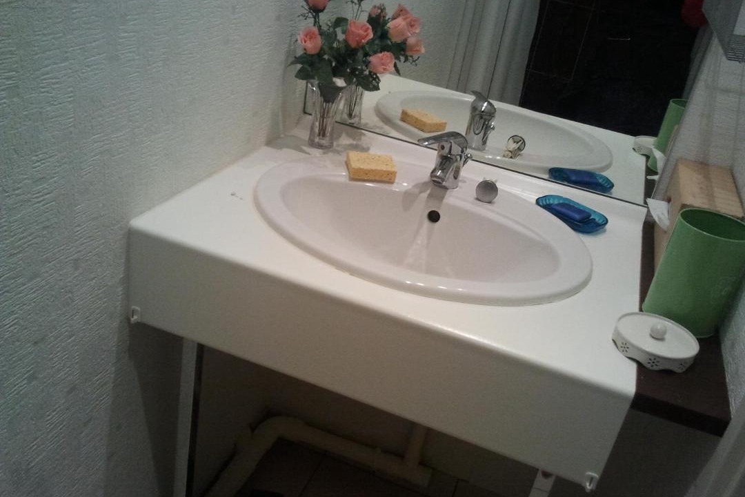 Photo of Bathroom in Pace