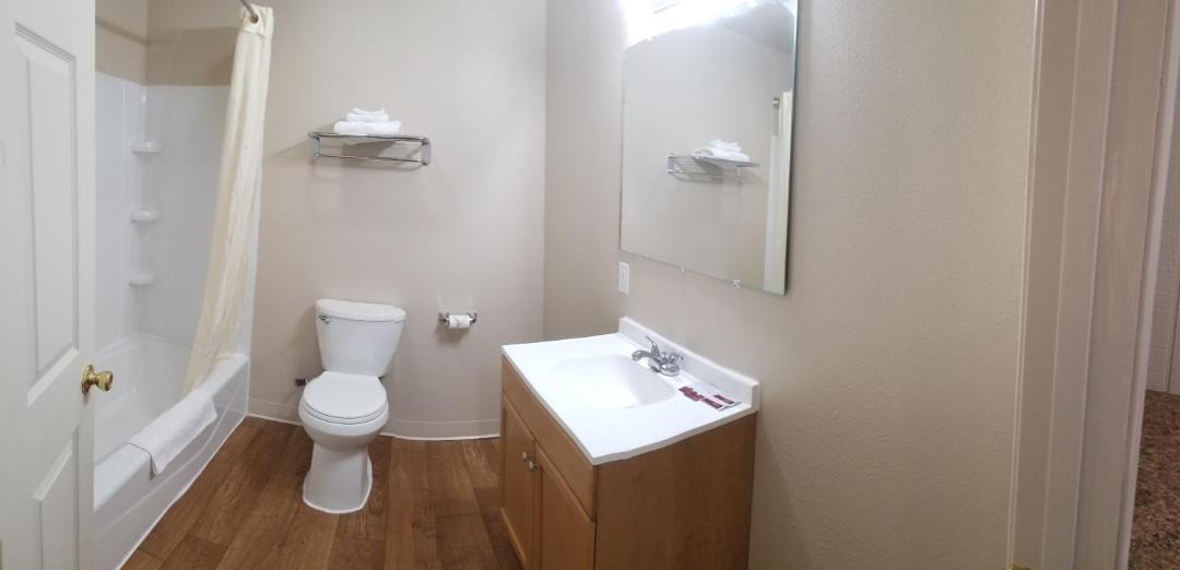Photo of Bathroom in Yreka