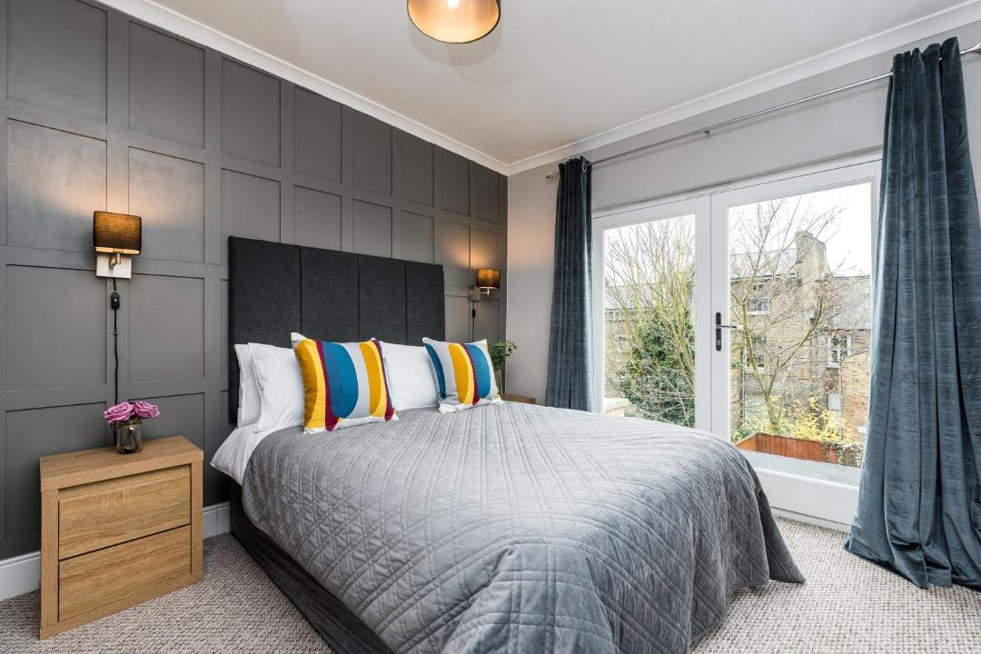 Photo of Bedroom in Kilburn