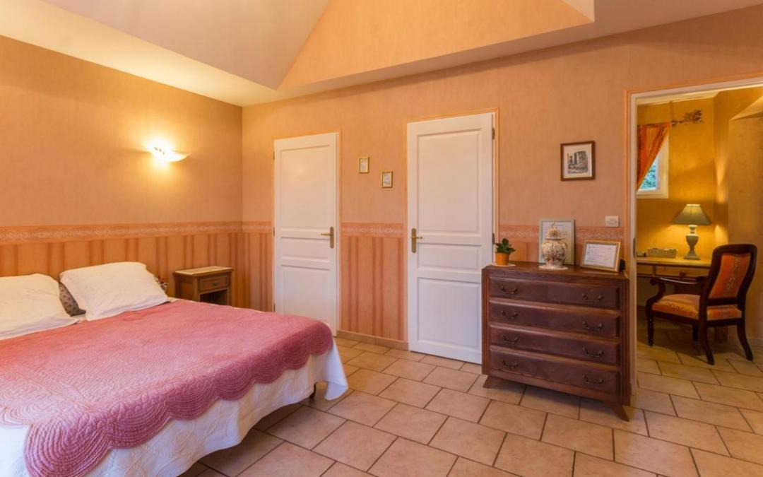 Photo of Others in Janville