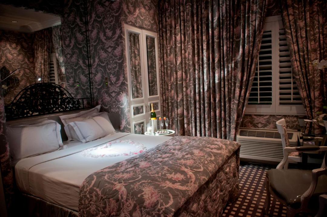 Photo of Bedroom in Palm Beach