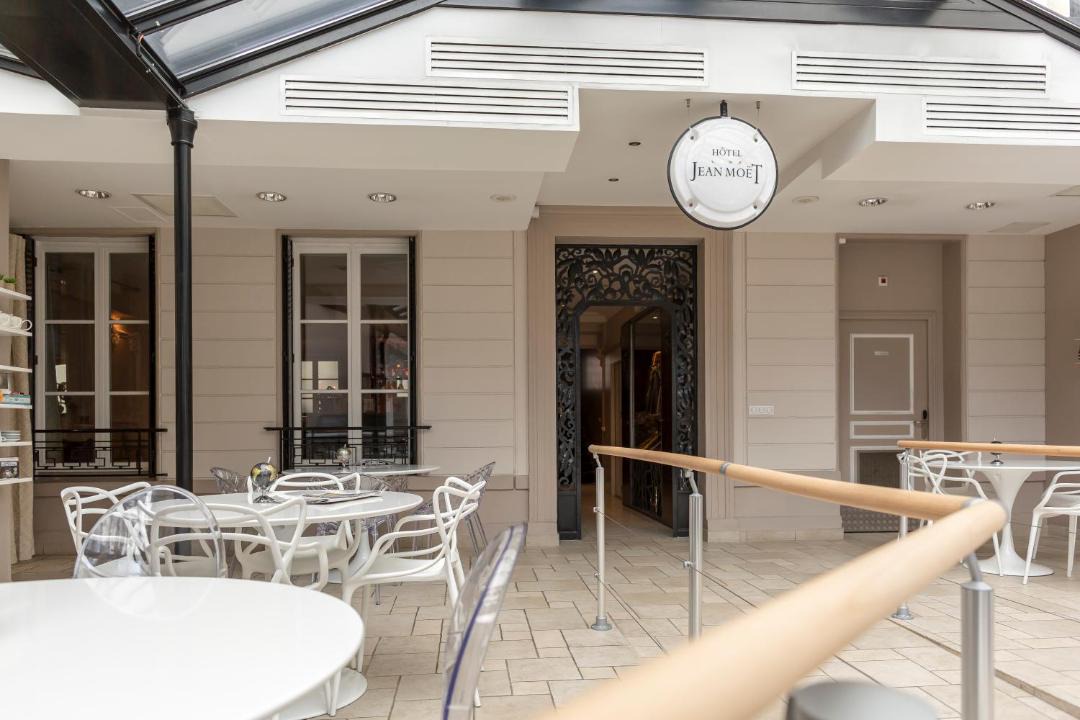 Photo of Others in Epernay