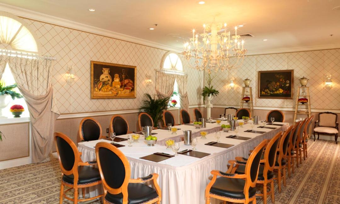 Photo of Livingroom in Palm Beach