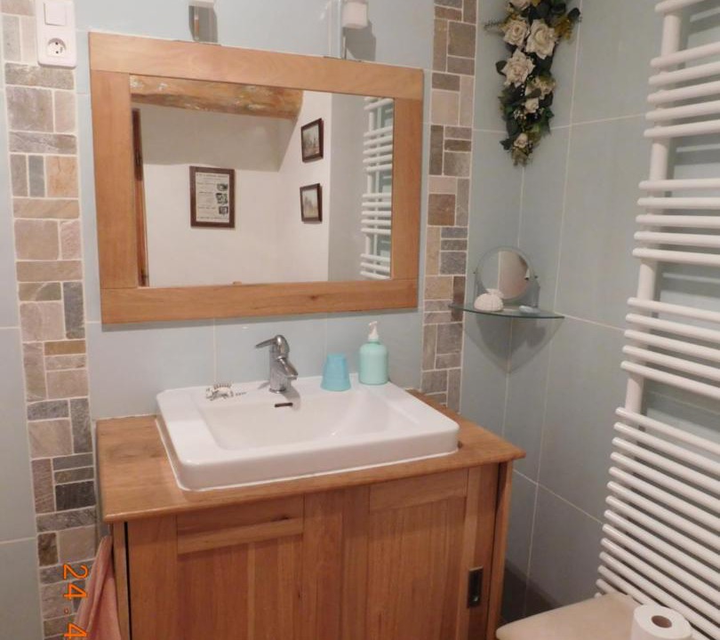 Photo of Bathroom in Bassy