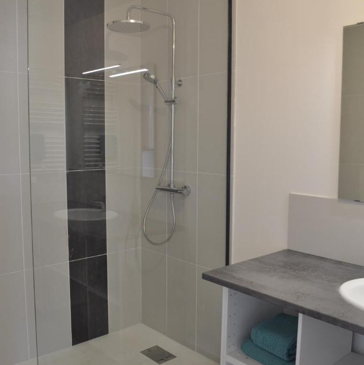 Photo of Bathroom in Bollee