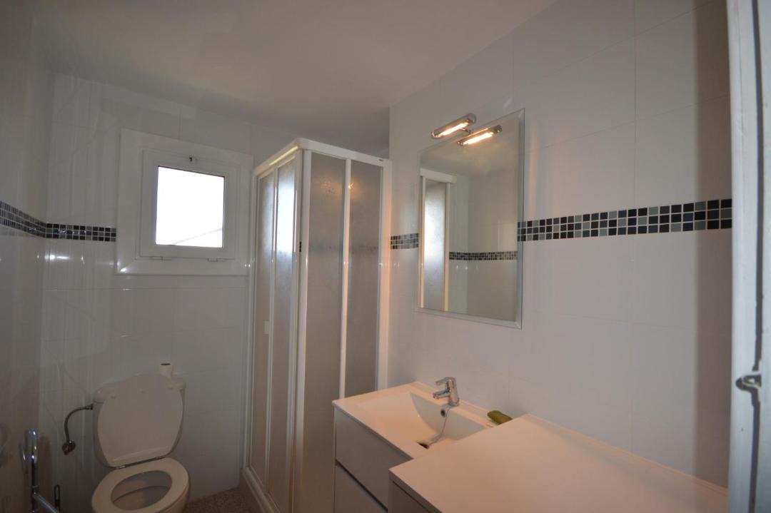 Photo of Bathroom in Bon Relax