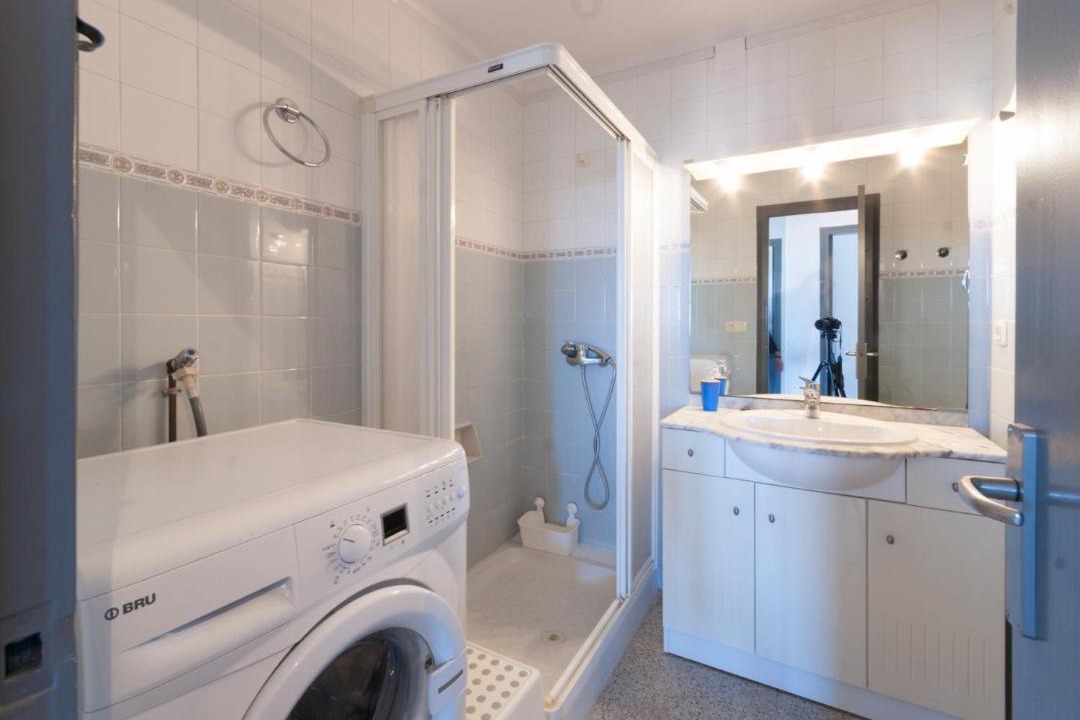 Photo of Bathroom in Bon Relax