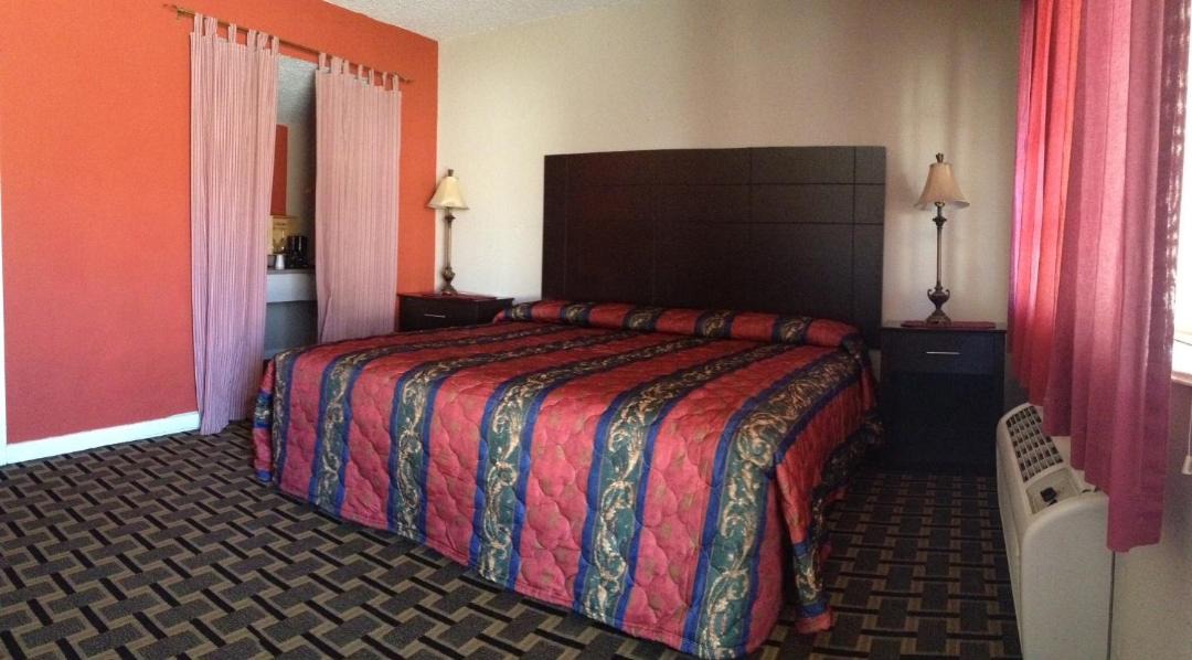 Photo of Bedroom in Andrews