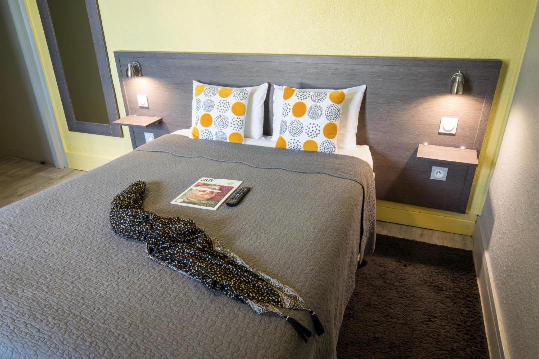 Photo of Others in Le Mele-sur-Sarthe