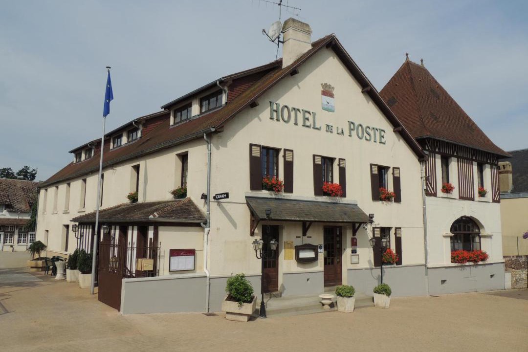 Photo of Others in Le Mele-sur-Sarthe