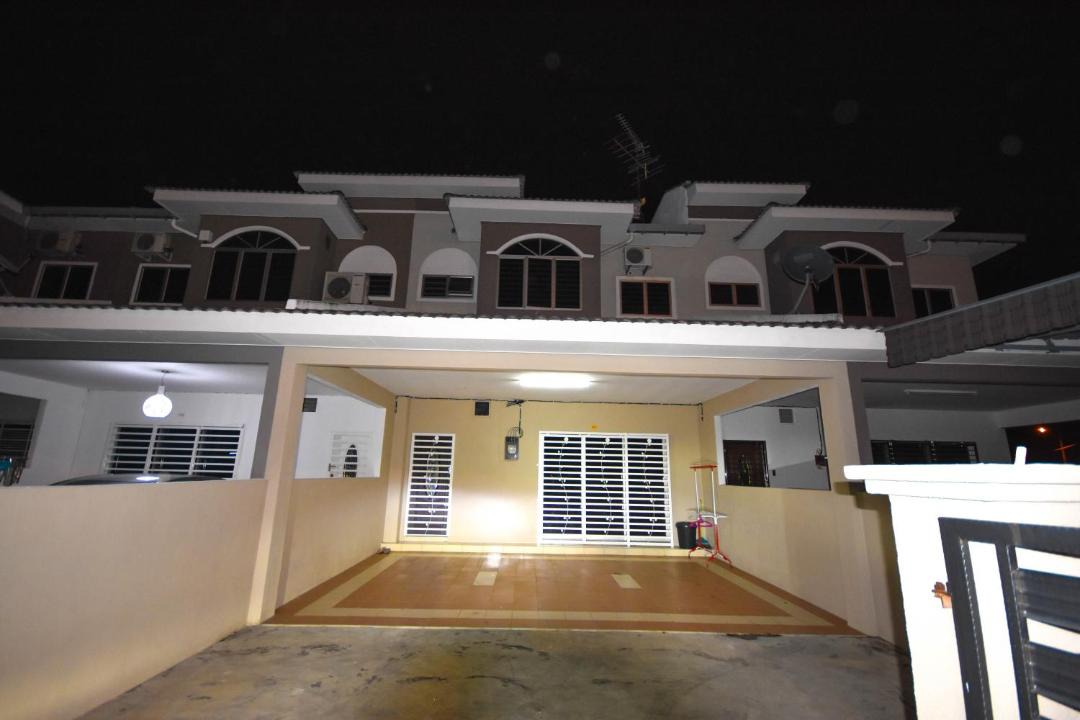 Photo of Buildings in Sitiawan