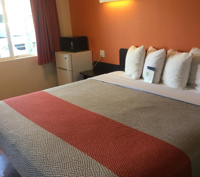 Photo of Bedroom in West Hills