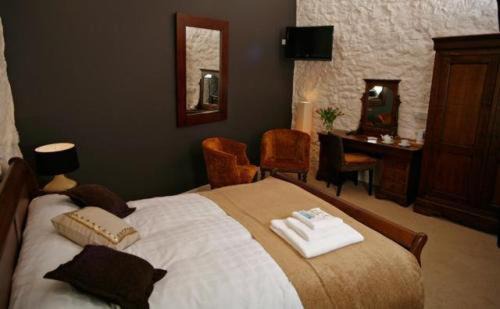 Photo of Others in Ticknall