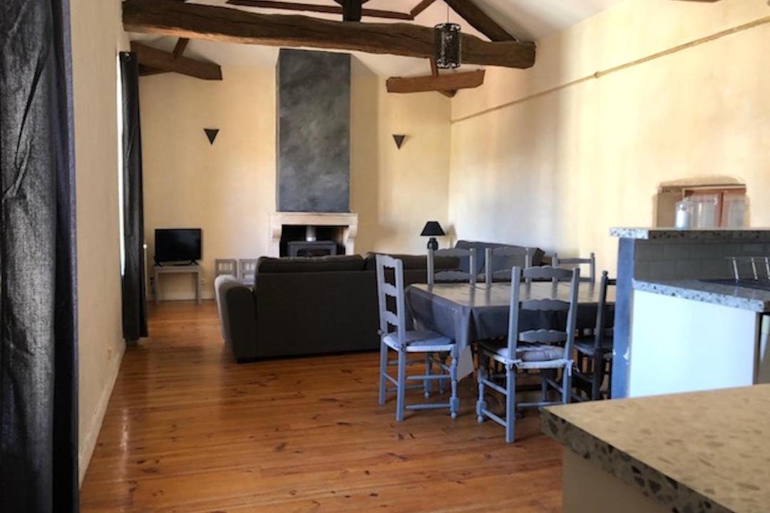 Photo of Livingroom in Salles-Arbuissonnas-en-Beaujolais