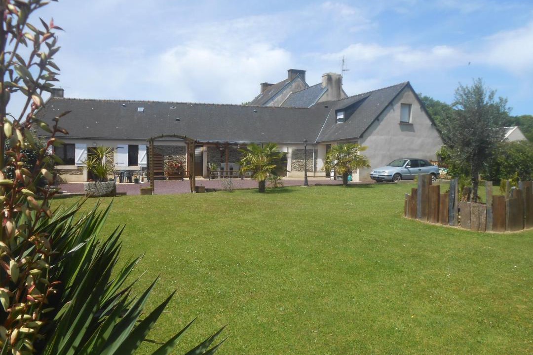 Photo of Others in Cleden-Poher