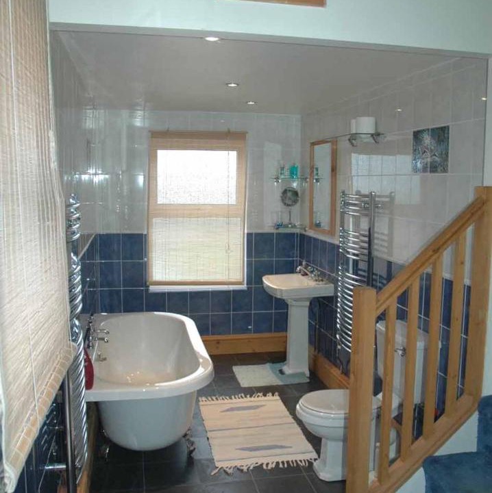 Photo of Bathroom in Caersws