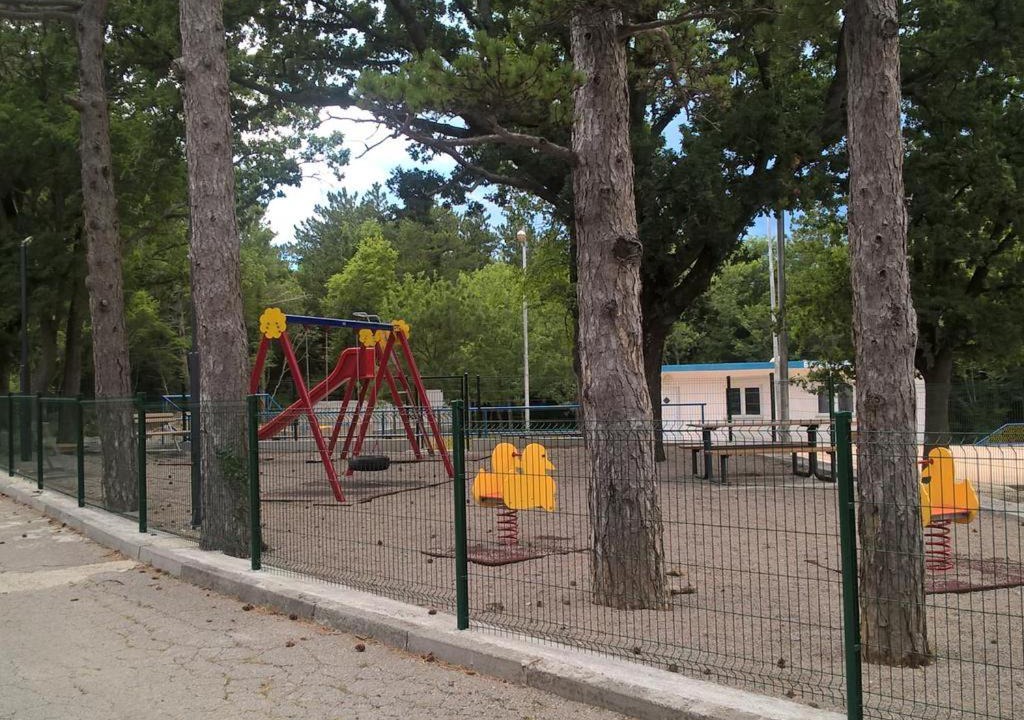 Photo of Others in Drivenik