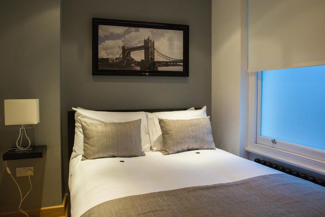 Photo of Others in Castle Baynard