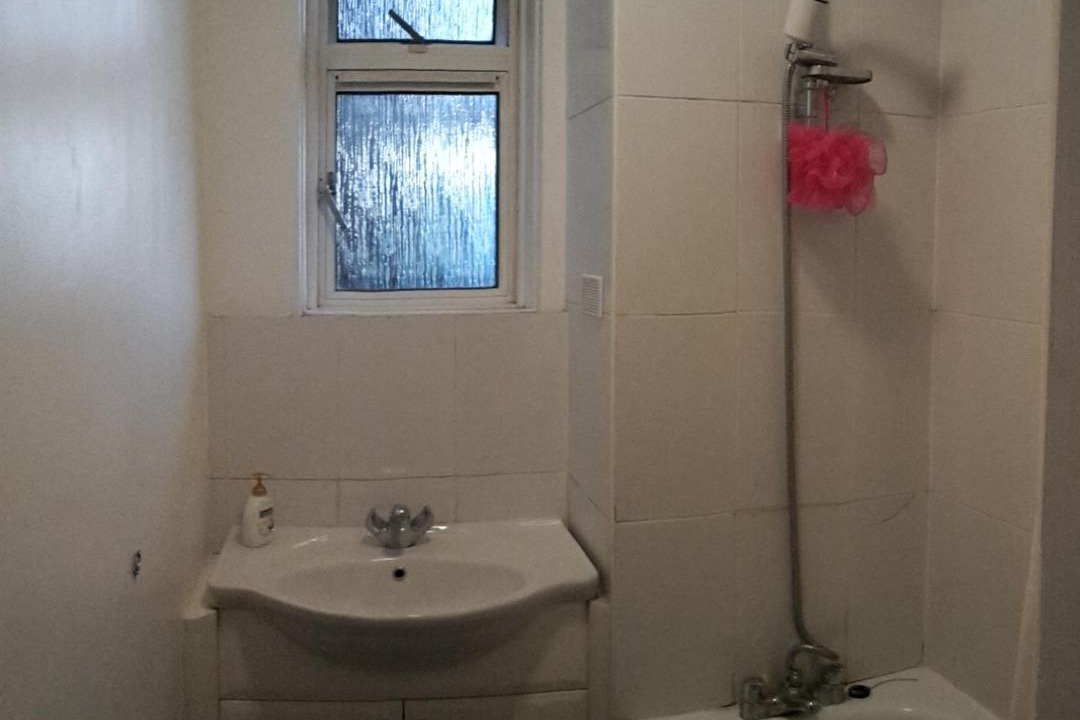 Photo of Bathroom in Stepney Green