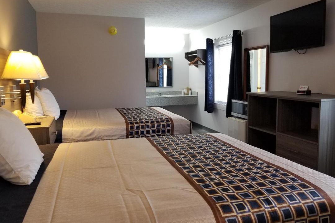 Photo of Others in Bardstown