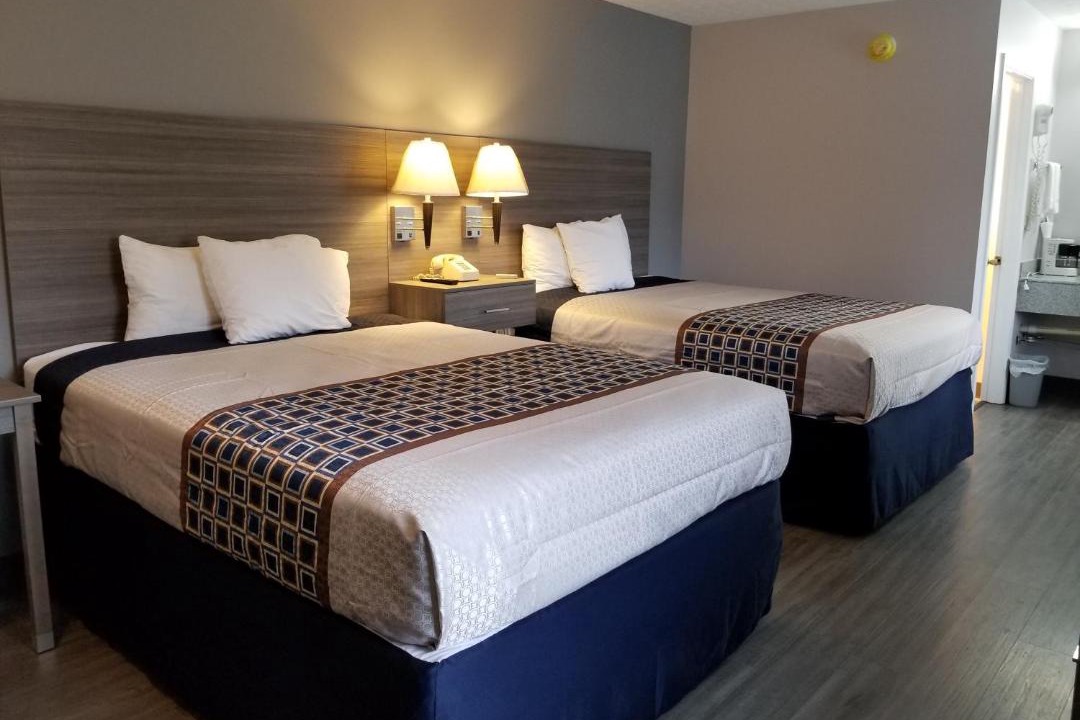 Photo of Others in Bardstown