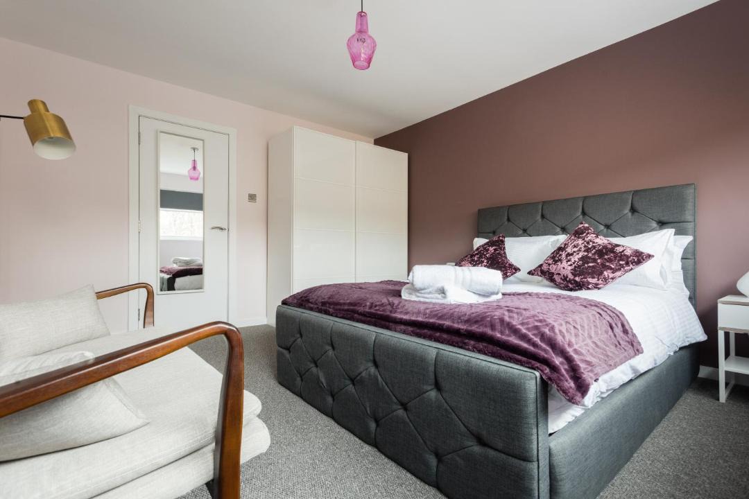 Photo of Others in Kennington