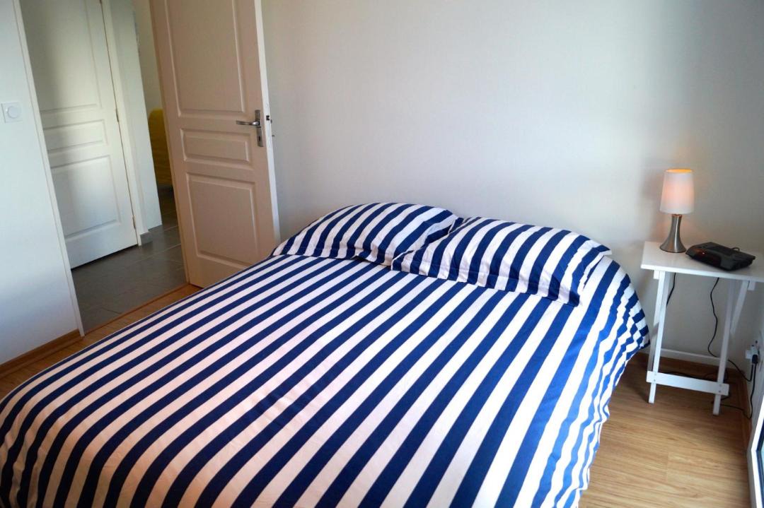 Photo of Bedroom in Rotheneuf-Le Pont