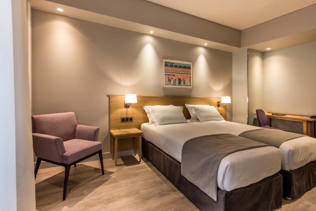 Photo of Others in Ternes