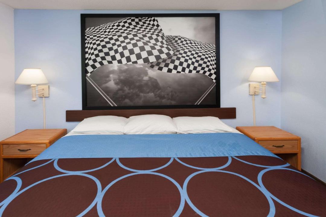 Photo of Others in Huntington