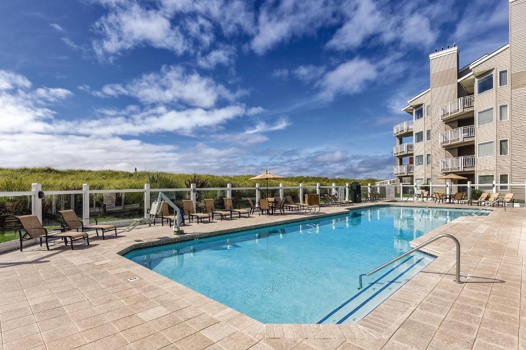 Photo of Others in Ocean Shores