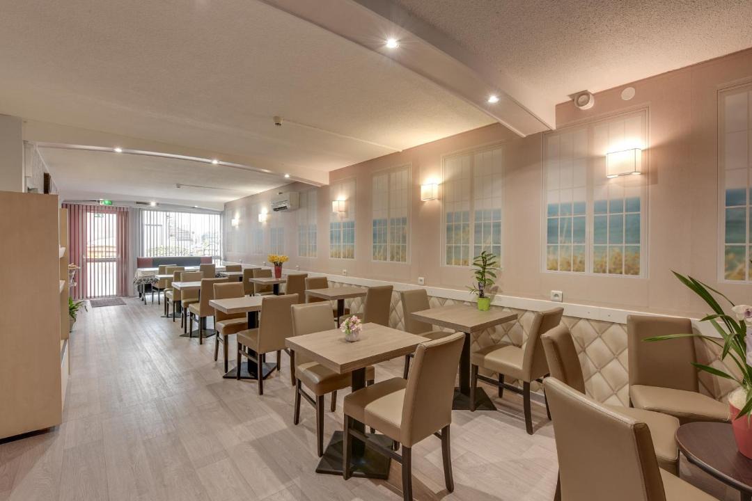 Photo of Others in Thouars