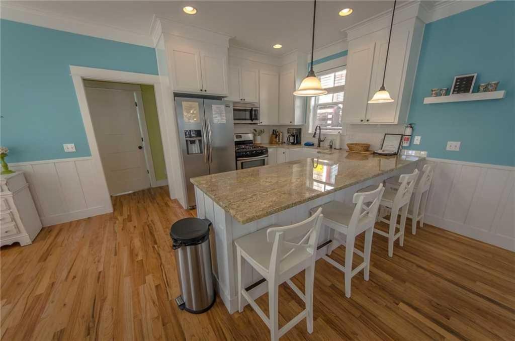 Photo of Livingroom in Olivia Beach