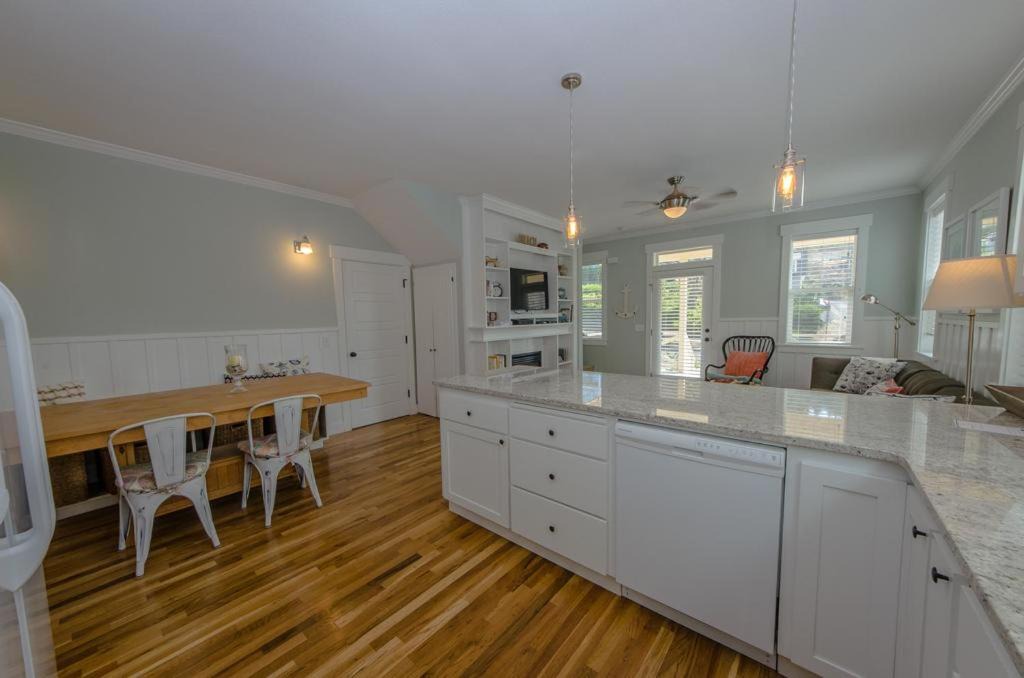 Photo of Kitchen in Olivia Beach