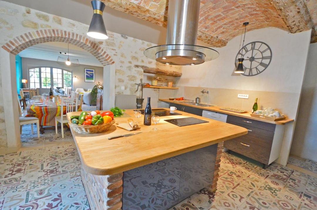 Photo of Kitchen in La Garde-Adhemar