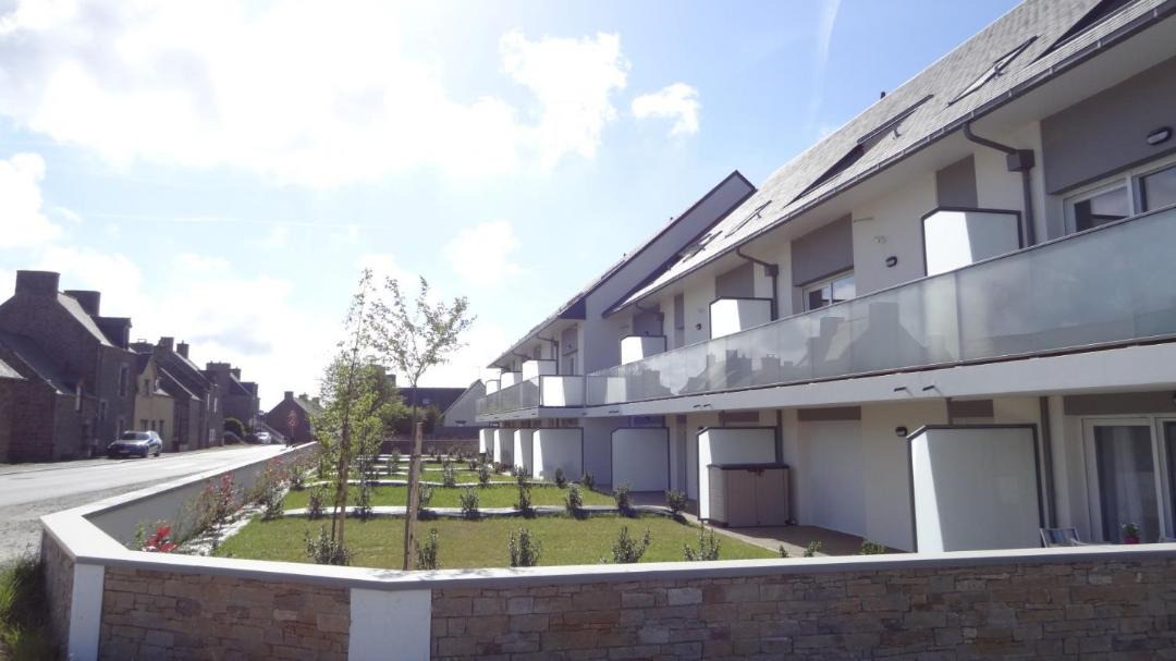 Photo of Buildings in Saint-Coulomb