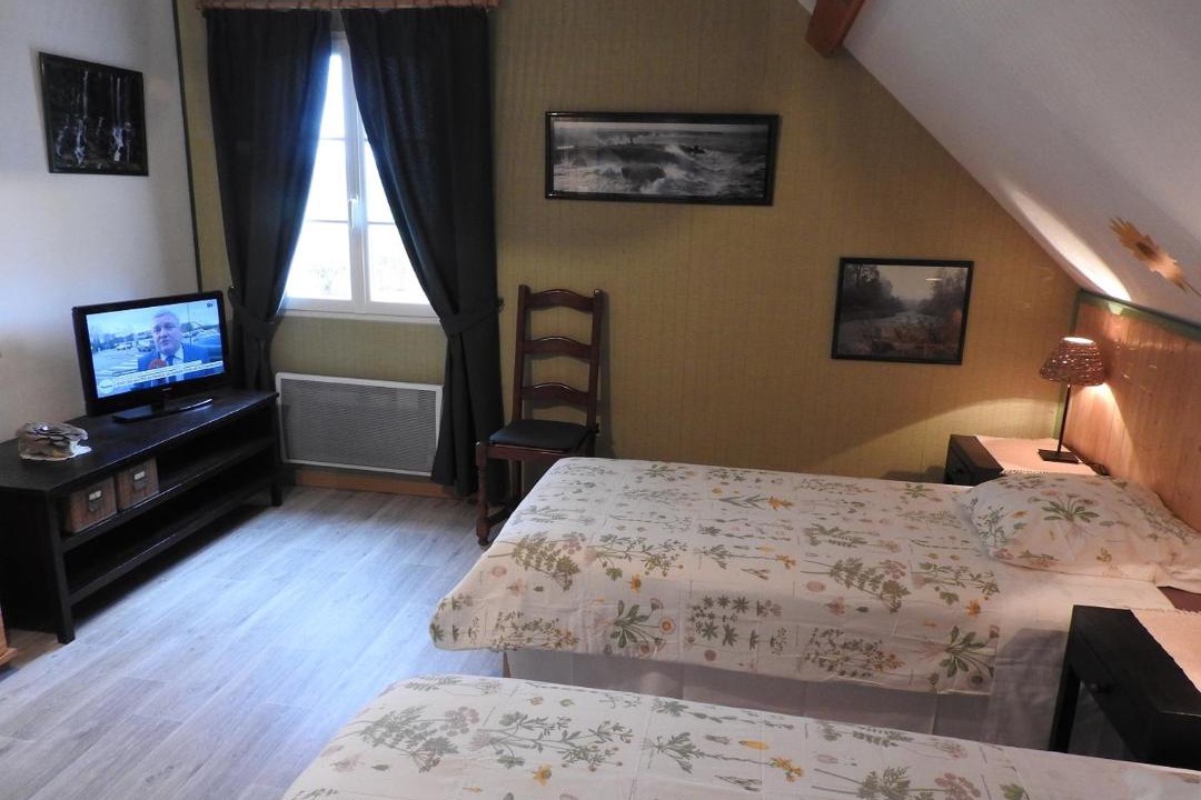 Photo of Bedroom in La Chapelle-de-Bragny