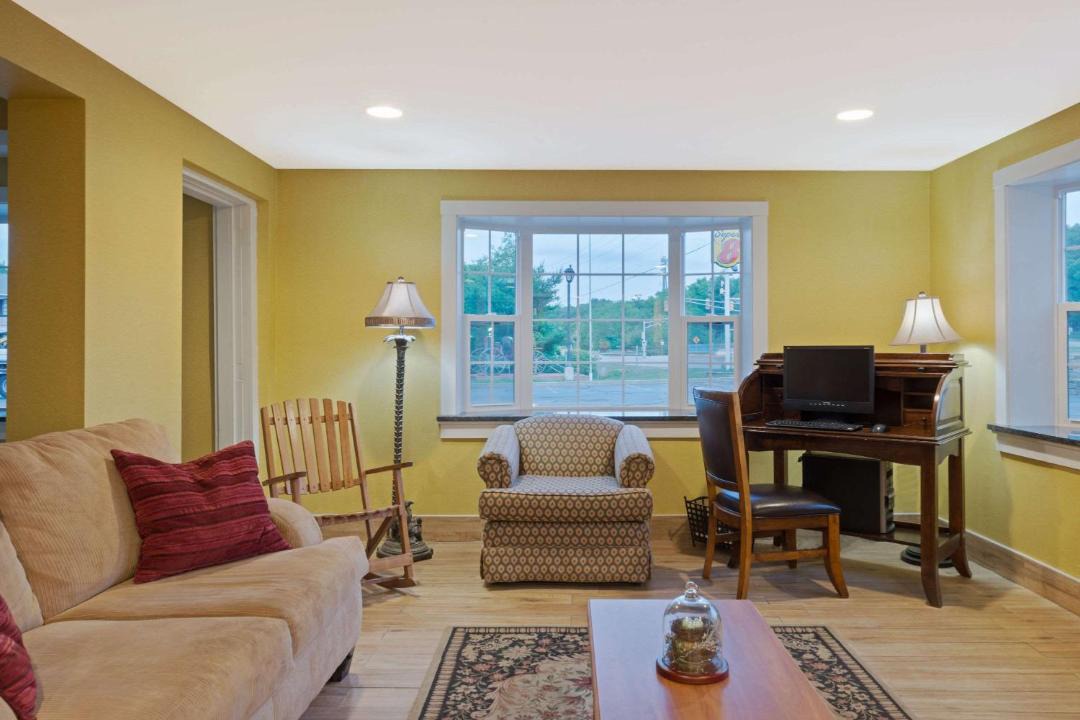 Photo of Others in Sturbridge