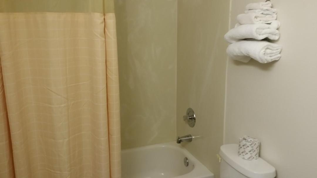 Photo of Bathroom in Willits