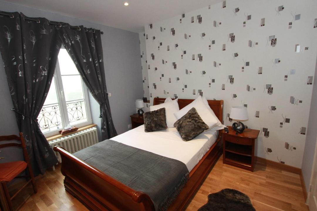 Photo of Bedroom in Le Planet