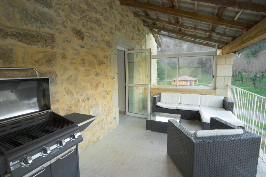 Photo of Others in Fabras